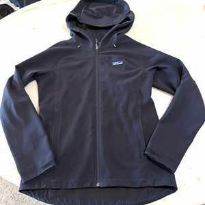 Patagonia Adze Hoody Women’s S Black Softshell Hooded Full Zip Lined Jacket